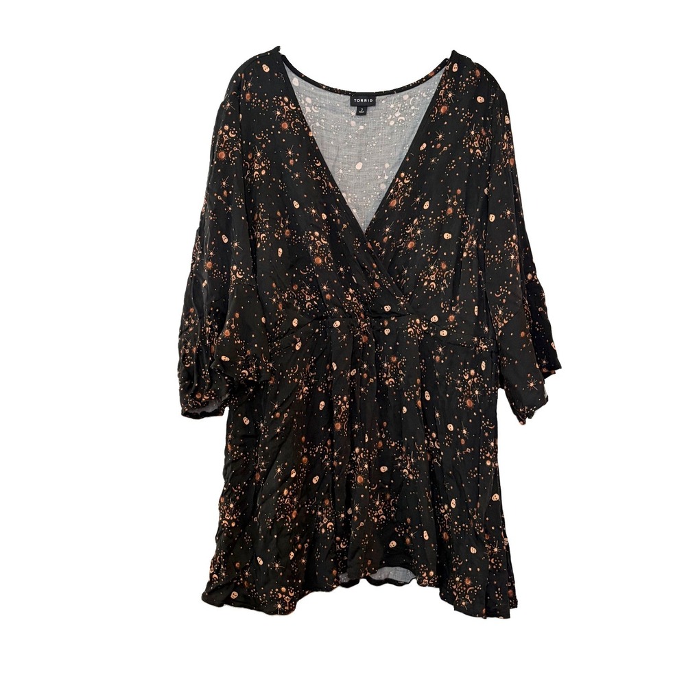 Torrid Plus 2X Tunic Surplice Witchy Goth Skulls Keys Sun Moon Stars Halloween